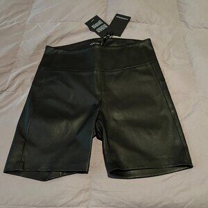 Lamarque Dari Black Leather Biker Shorts - Size 12